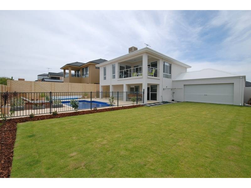 8 Lautoka Rise, Mindarie WA 6030