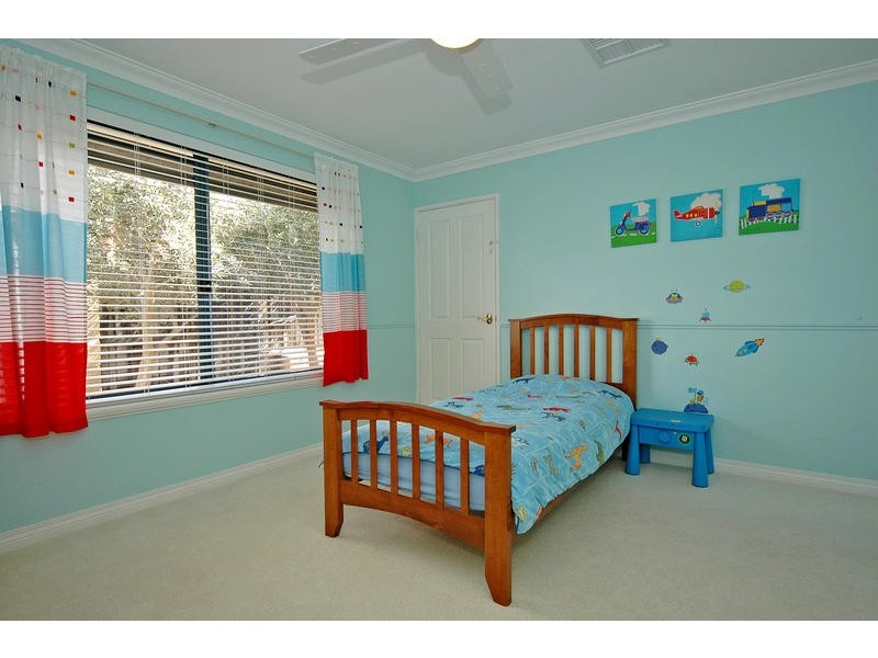 28 Rainham Avenue, Mindarie WA 6030