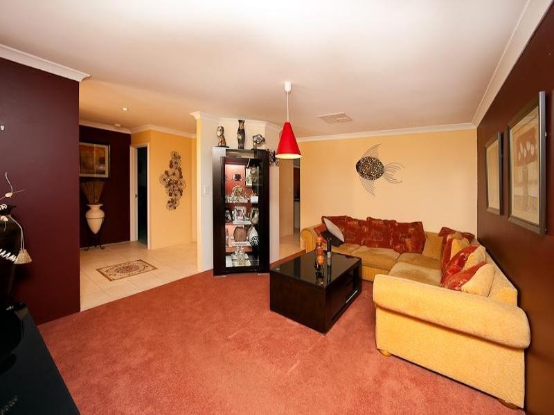 29 Camborne Parkway, Butler WA 6036