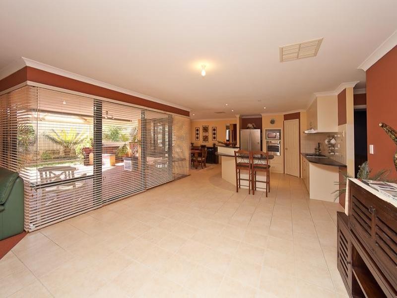 29 Camborne Parkway, Butler WA 6036