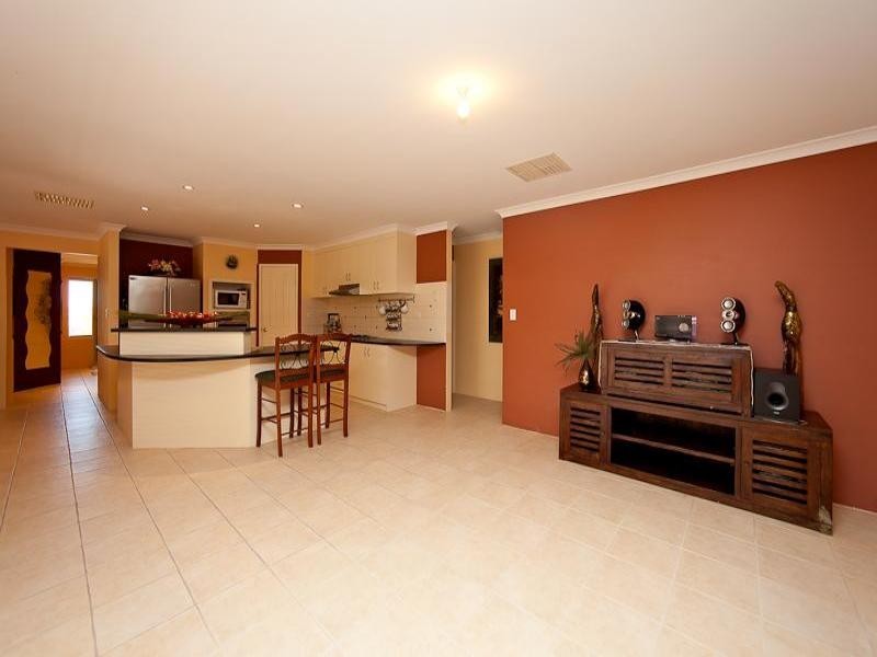 29 Camborne Parkway, Butler WA 6036