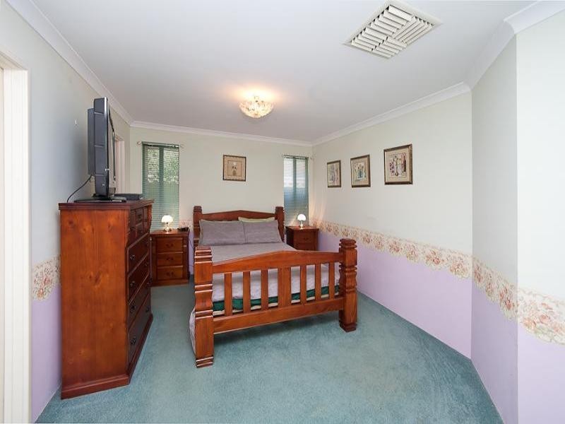 29 Camborne Parkway, Butler WA 6036