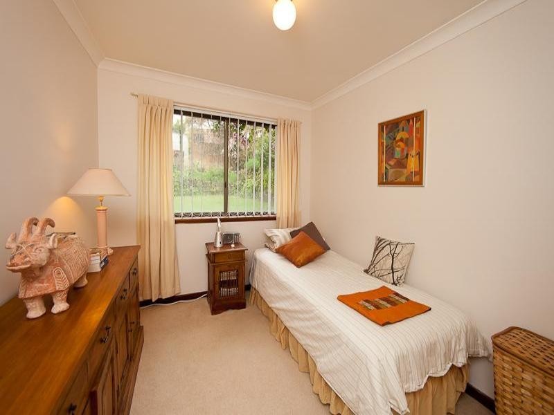 4 Fraser Road, Quinns Rocks WA 6030