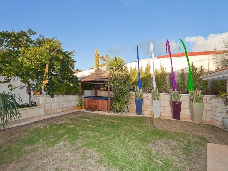 7 Fairmont Place, Currambine WA 6028