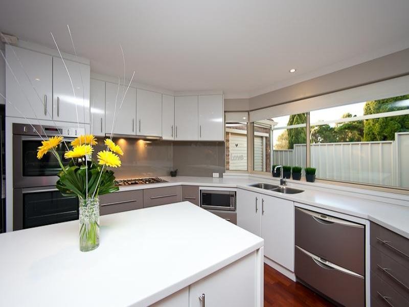 7 Fairmont Place, Currambine WA 6028