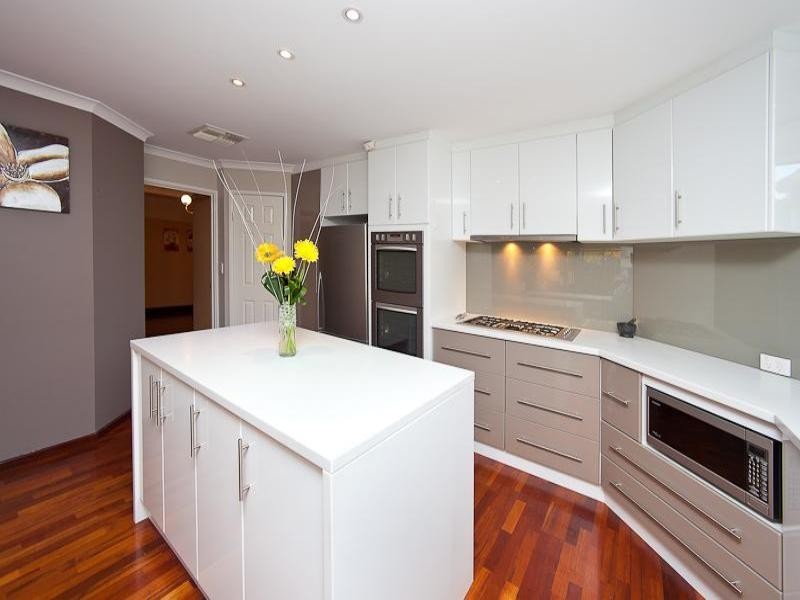 7 Fairmont Place, Currambine WA 6028