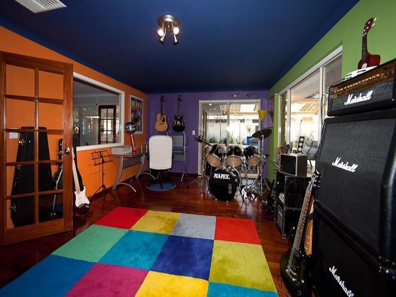 7 Fairmont Place, Currambine WA 6028