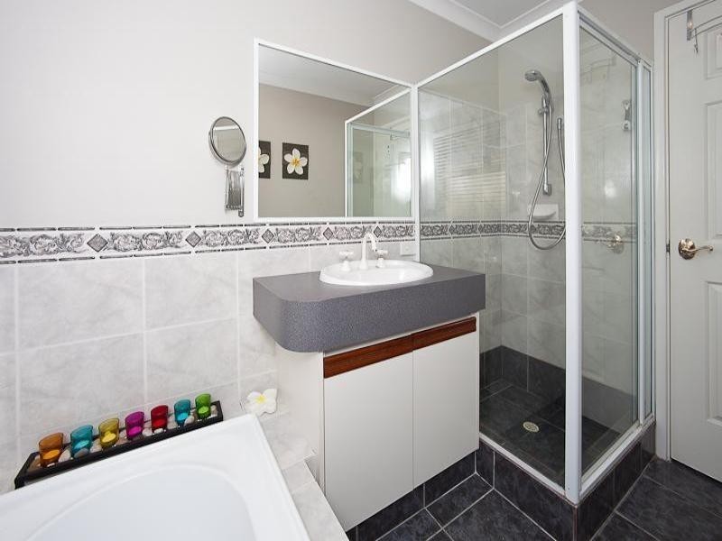 7 Fairmont Place, Currambine WA 6028