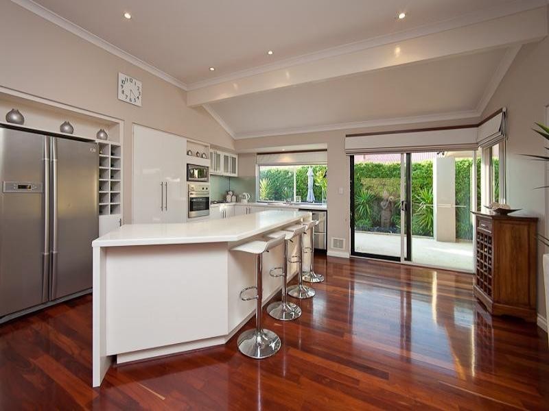 11 Fairmont Place, Currambine WA 6028