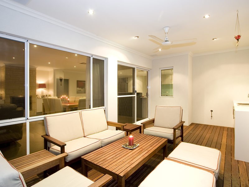 23 Acapulco Way, Quinns Rocks WA 6030