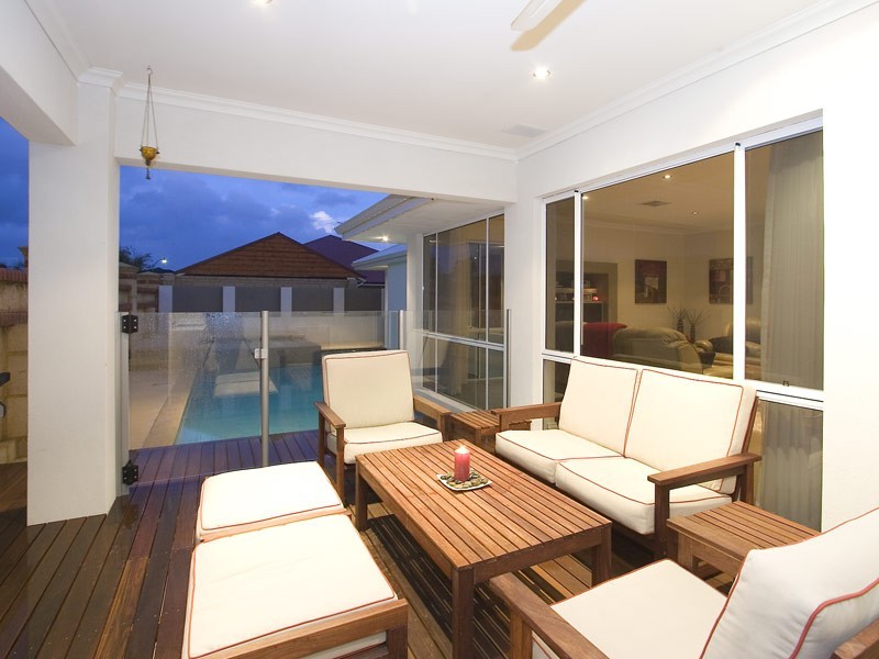 23 Acapulco Way, Quinns Rocks WA 6030