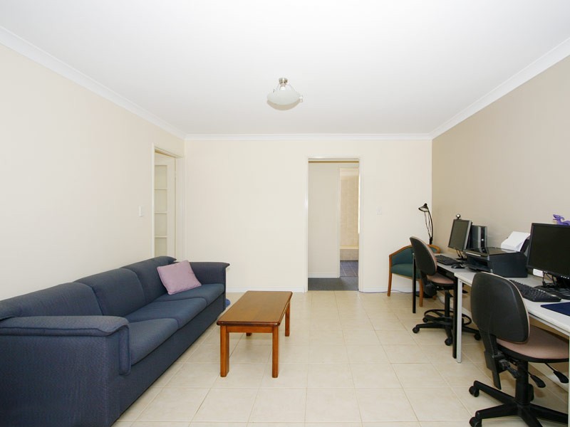 26 Covington, Butler WA 6036