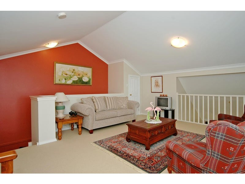 8 Bayfield Crescent, Mindarie WA 6030