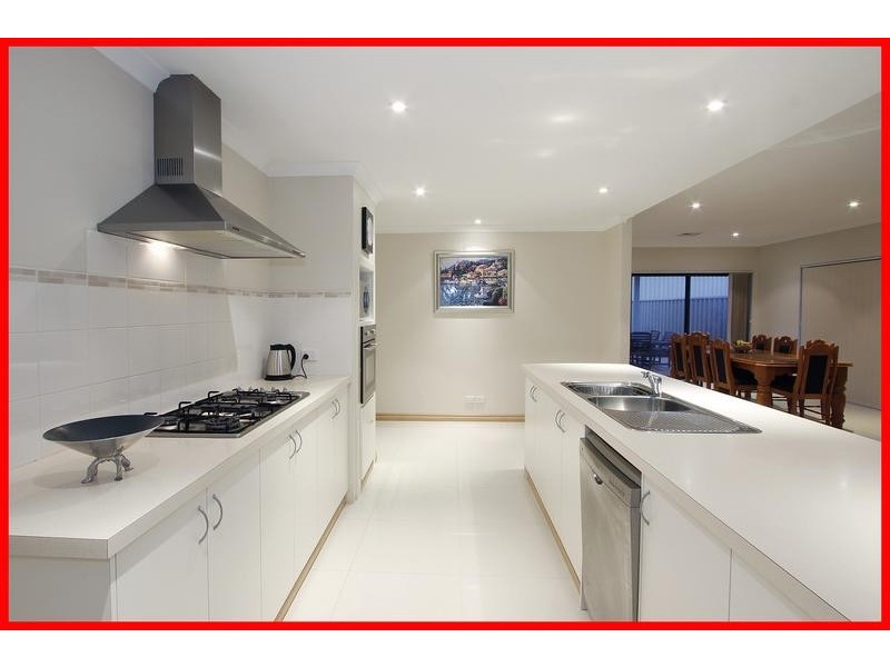 22 Ridgewood Boulevard, Ridgewood WA 6030