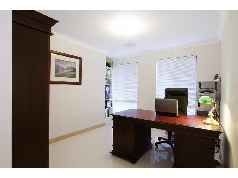 22 Ridgewood Boulevard, Ridgewood WA 6030