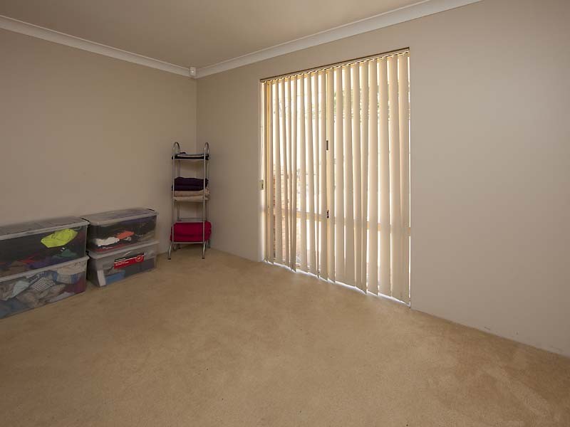 18 Explorer Drive, Thornlie WA 6108