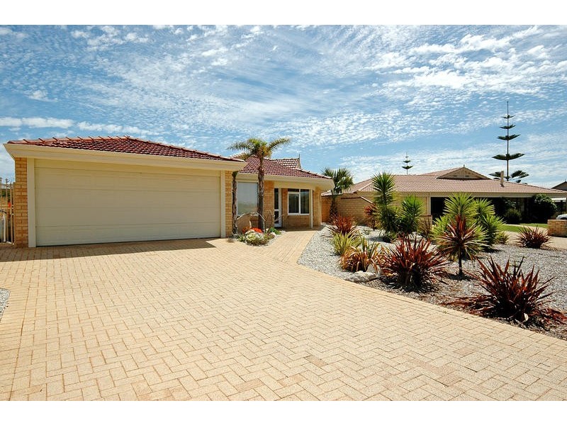 9 Picton Court, Mindarie WA 6030