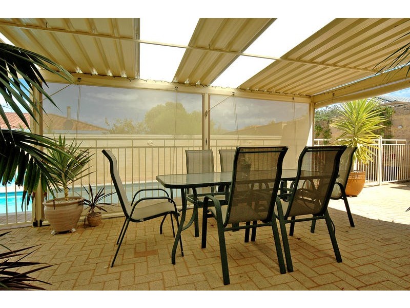 9 Picton Court, Mindarie WA 6030