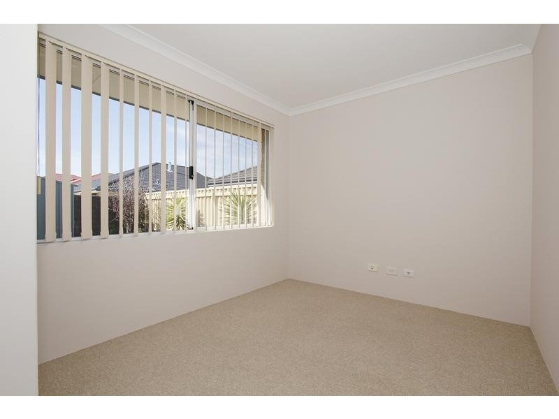 31 Tollesbury Avenue, Butler WA 6036