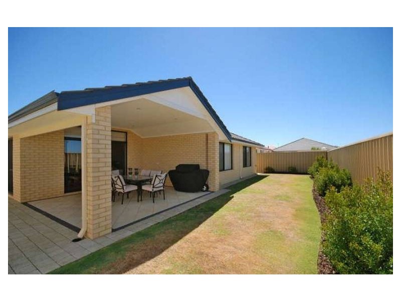 17 Tetbury Road, Butler WA 6036