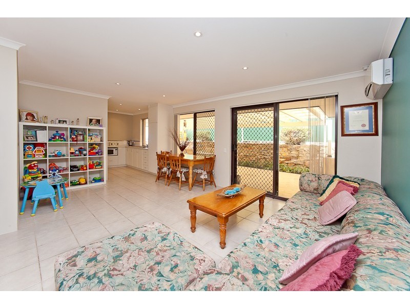 76 Fairway Circle, Connolly WA 6027