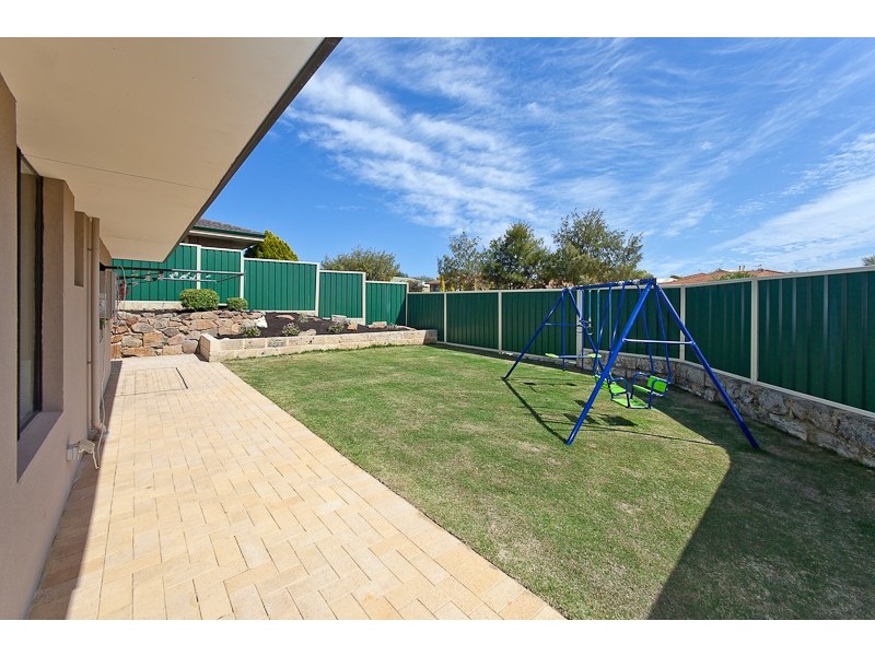 76 Fairway Circle, Connolly WA 6027