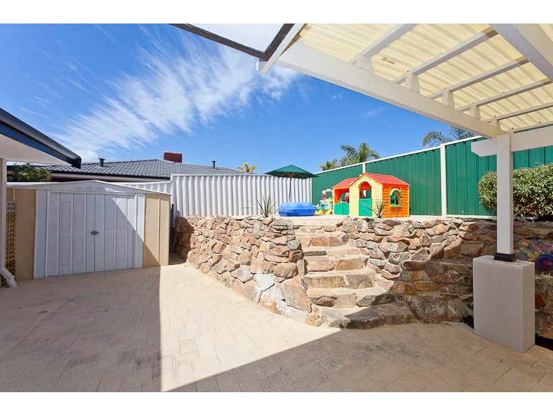 76 Fairway Circle, Connolly WA 6027