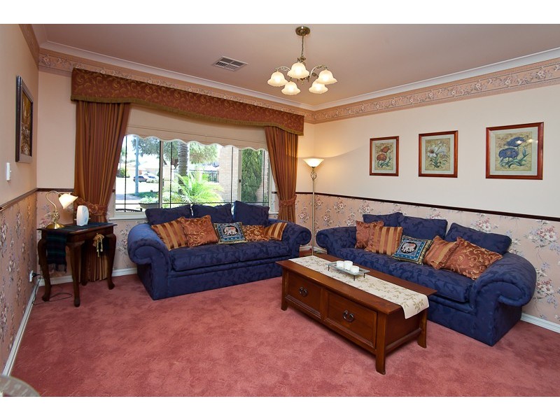 12 Caspian Pass, Iluka WA 6028