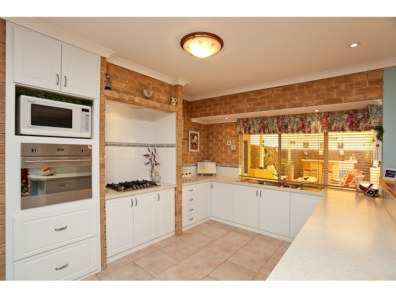 12 Caspian Pass, Iluka WA 6028