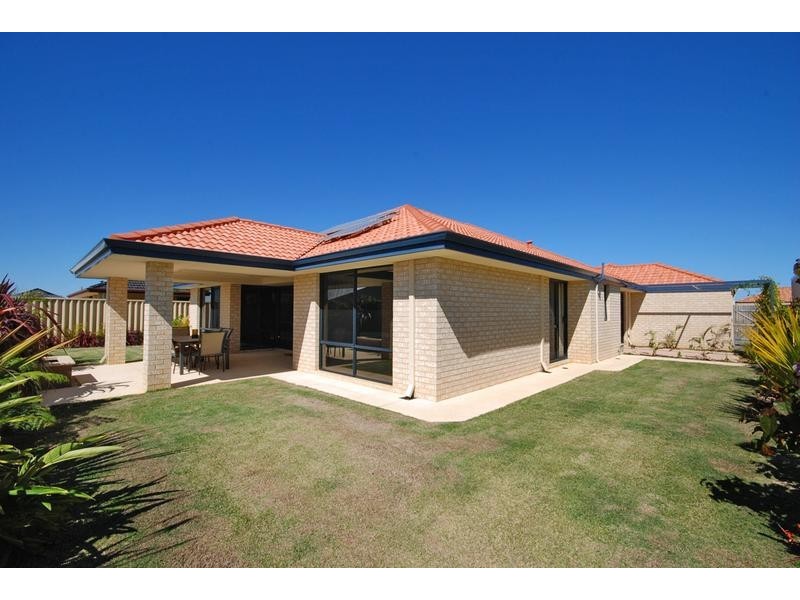 22 Barmouth Loop, Butler WA 6036