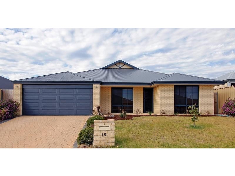 19 Shelburne Gardens, Ridgewood WA 6030