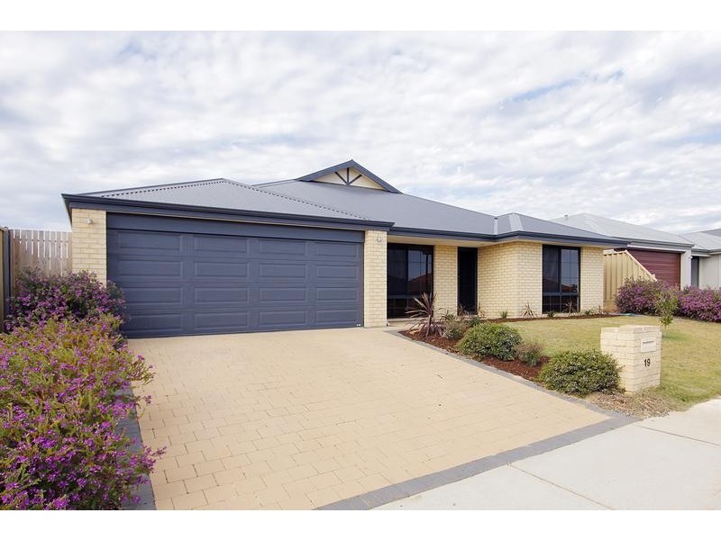 19 Shelburne Gardens, Ridgewood WA 6030