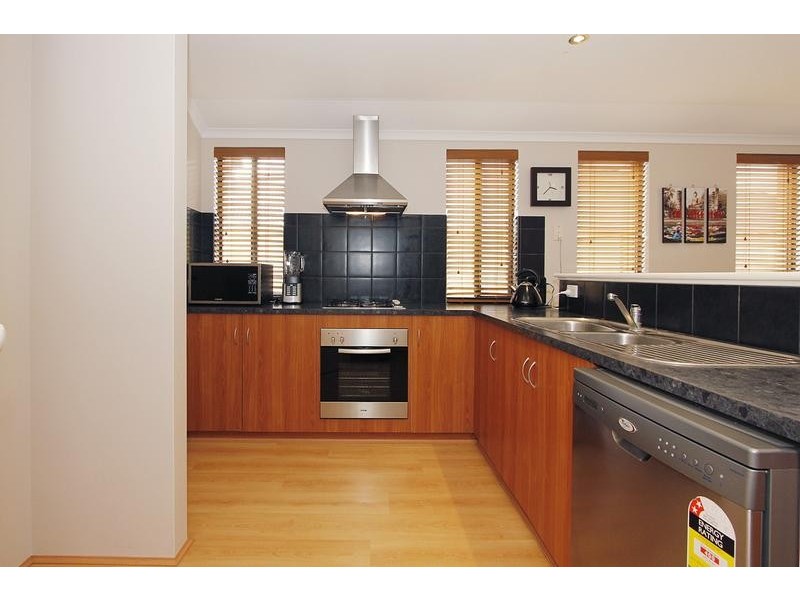 19 Shelburne Gardens, Ridgewood WA 6030