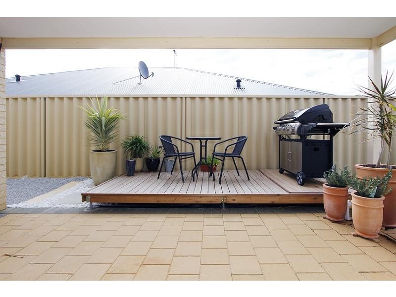 19 Shelburne Gardens, Ridgewood WA 6030