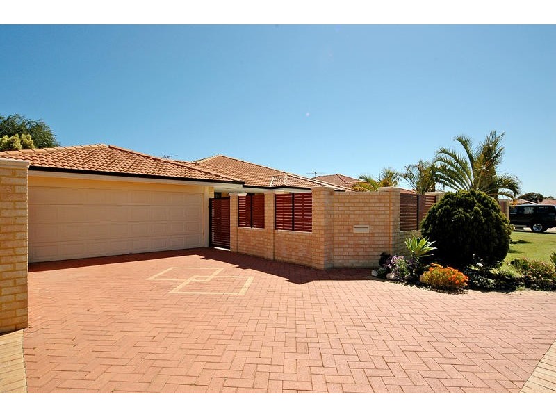 6 Bowen Lane, Mindarie WA 6030