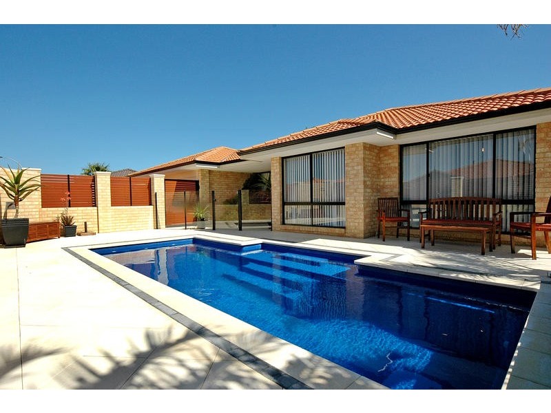 6 Bowen Lane, Mindarie WA 6030