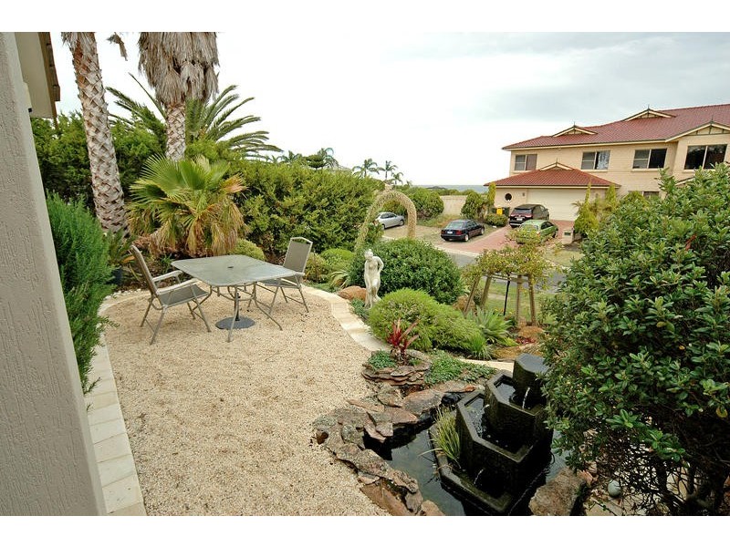 5 Chalmers Court, Mindarie WA 6030