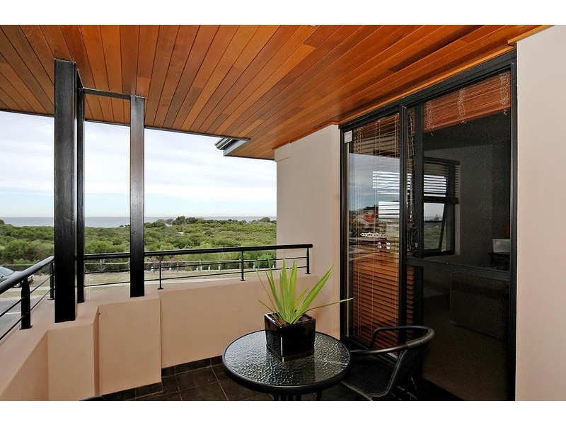 42 Seaham Way, Mindarie WA 6030