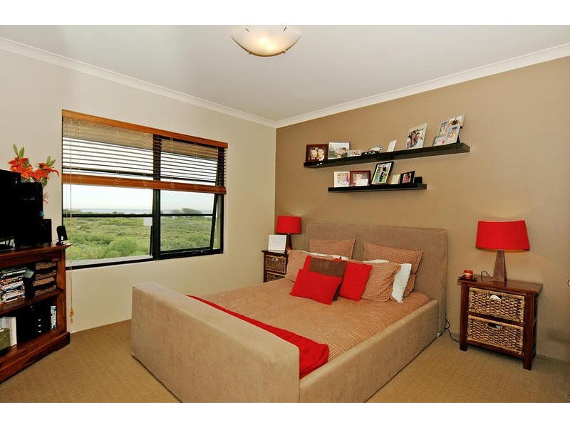 42 Seaham Way, Mindarie WA 6030