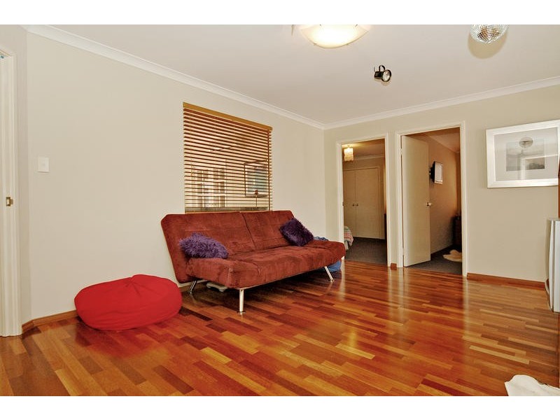 22 Bantry Bend, Mindarie WA 6030