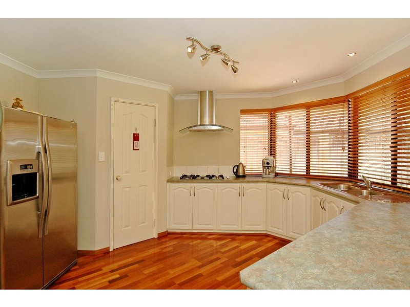 22 Bantry Bend, Mindarie WA 6030