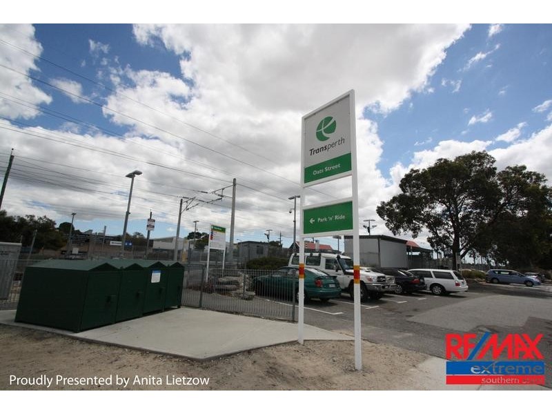 63B Jupiter Street, Carlisle WA 6101