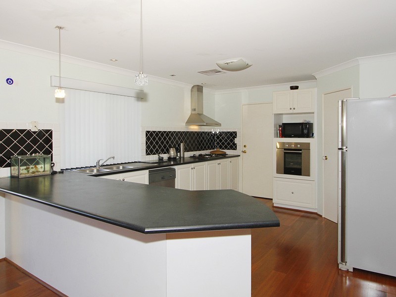 19 Wiltshire Entrance, Butler WA 6036