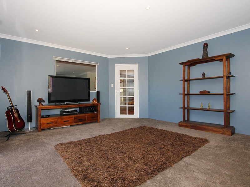 19 Wiltshire Entrance, Butler WA 6036