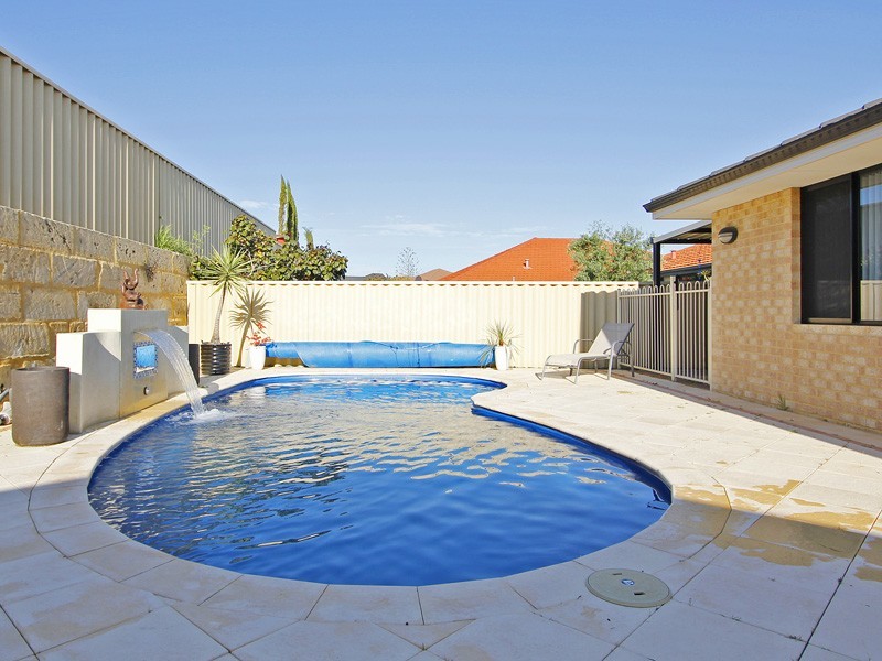 19 Wiltshire Entrance, Butler WA 6036