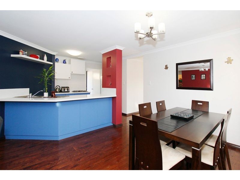 16 Knighton Way, Butler WA 6036