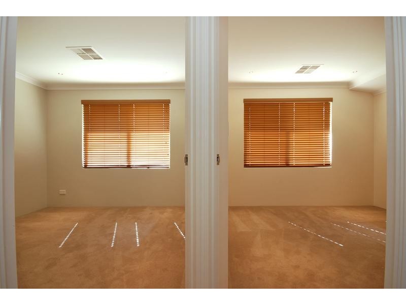 11 Feakle Bend, Ridgewood WA 6030