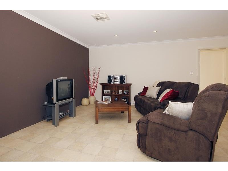 9 Melvich Green, Butler WA 6036