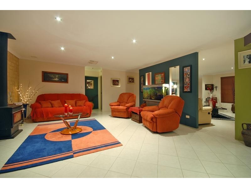 28 Wadhurst Road, Butler WA 6036