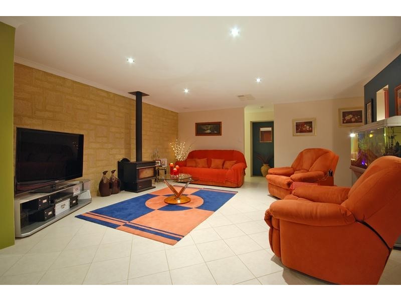 28 Wadhurst Road, Butler WA 6036